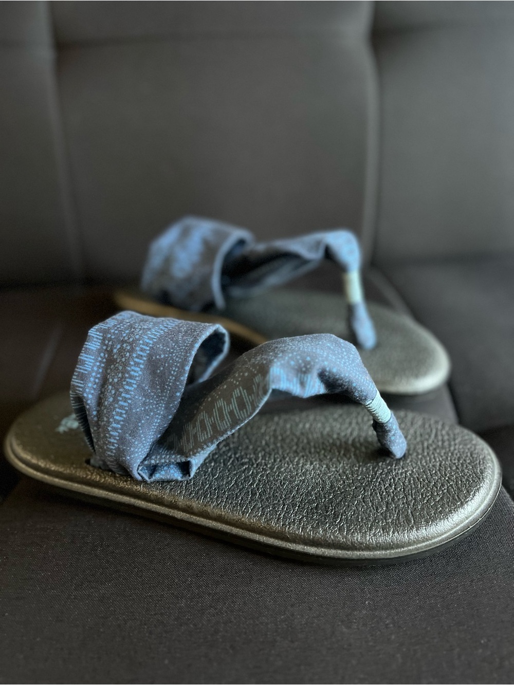 Brand New Sanuk Blue Fabric Strap Flip Flops